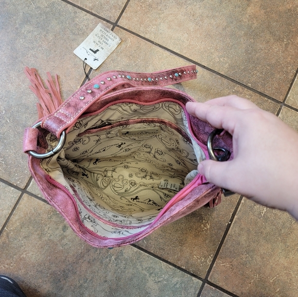 NWT Montana West Concealed Carry  Pink Crossbody Turquoise, studs, Frindge - Picture 15 of 16